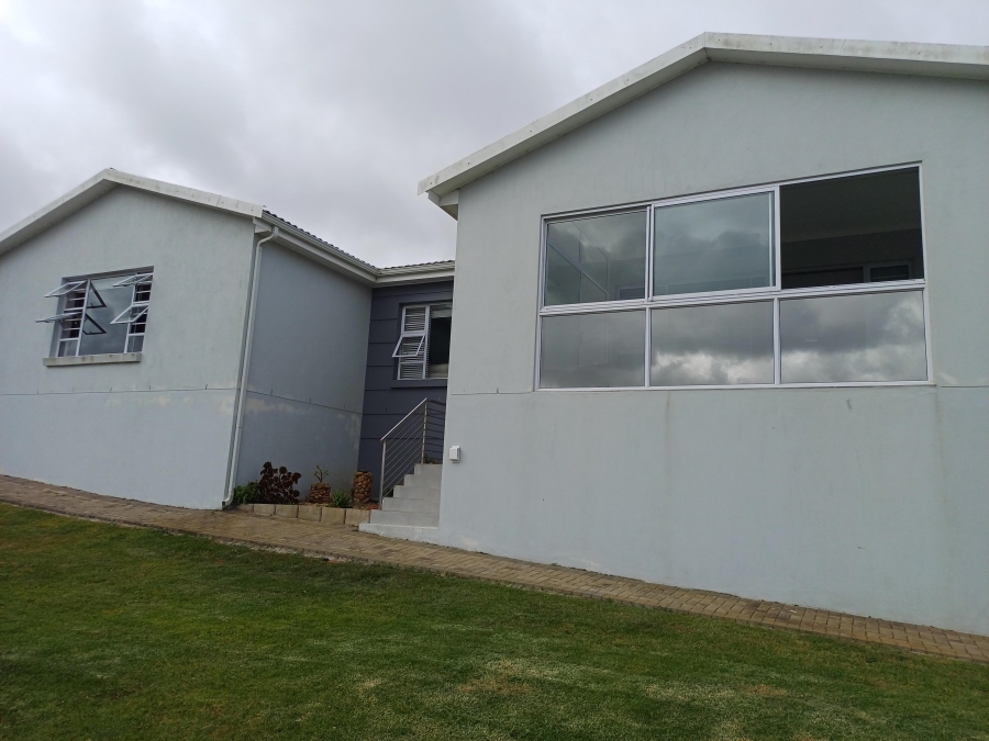 3 Bedroom Property for Sale in Seemeeu Park Western Cape